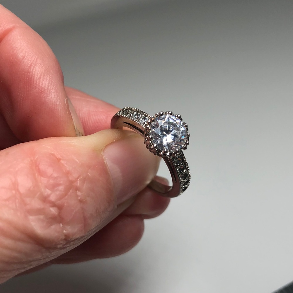 5 for $10 Costume rhinestone filigree ring
